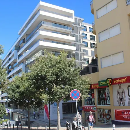 Apartament T1 Rocha Prime / 1ª Linha *