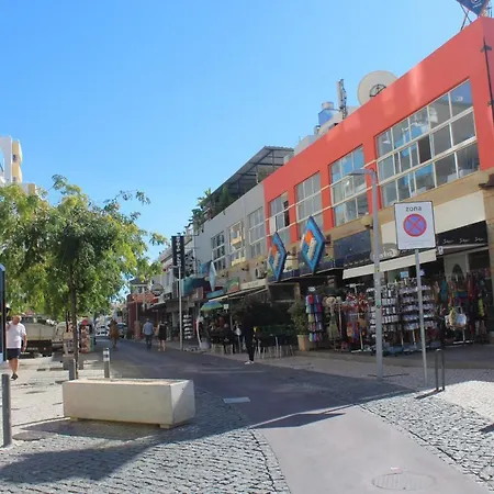 Apartamento T1 Rocha Prime / 1ª Linha Portimão